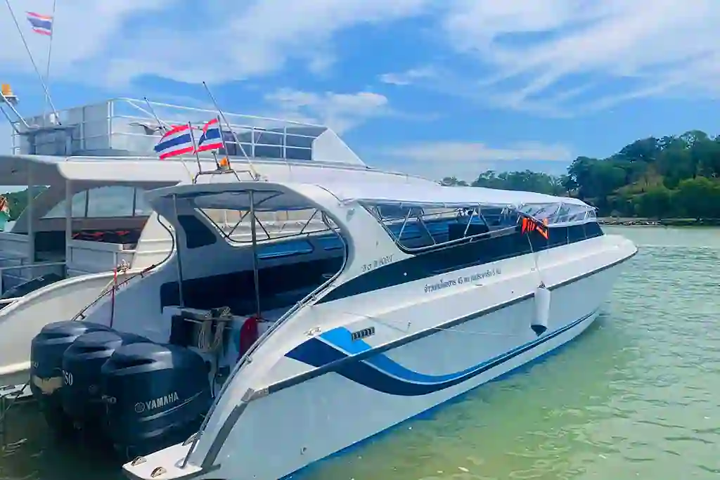 Rassada Pier Phuket - Phi Phi Logistic Speedboat